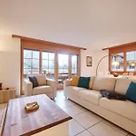 Апартаменты Mountain View, Luxury, Spacious With Views