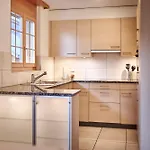 Mountain View, Luxury, Spacious With Views Апартаменты Лаутербруннен
