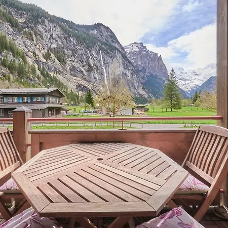 Mountain View, Luxury, Spacious With Views * Lauterbrunnen