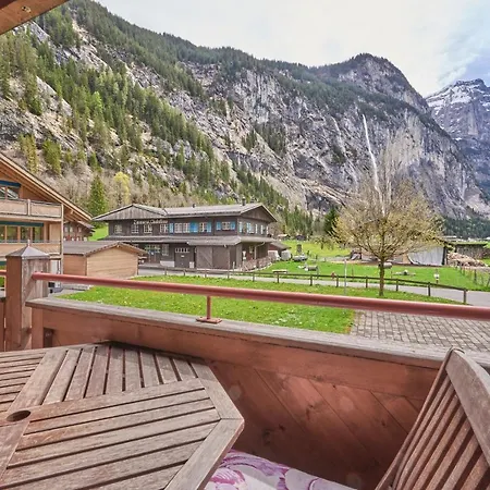 Mountain View, Luxury, Spacious With Views Lejlighed