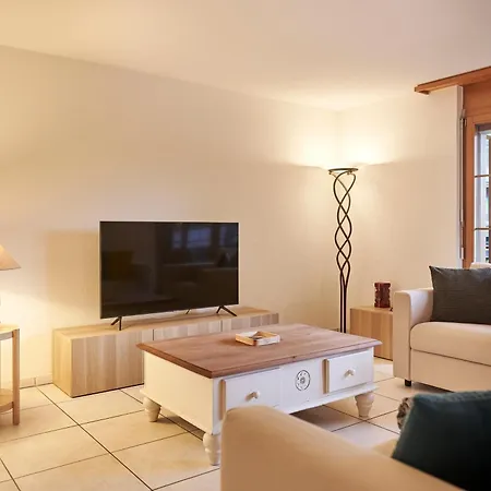 Mountain View, Luxury, Spacious With Views *