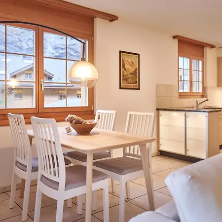 Mountain View, Luxury, Spacious With Views Διαμέρισμα