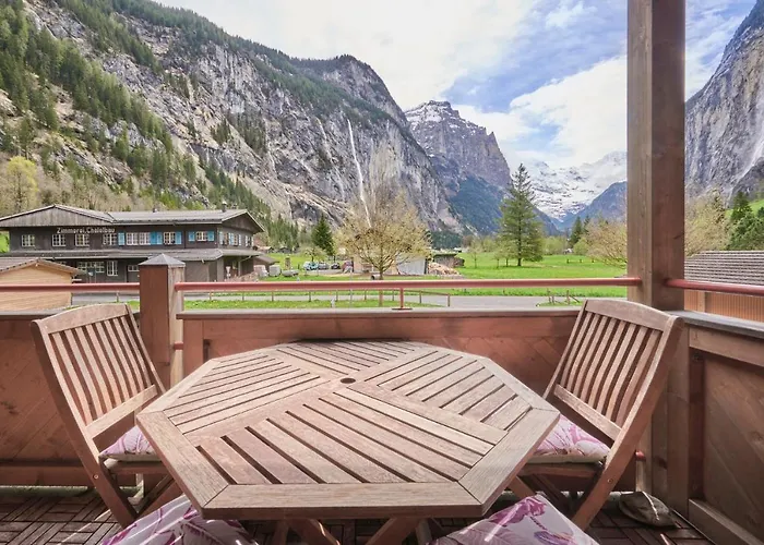 Mountain View, Luxury, Spacious With Views * Lauterbrunnen