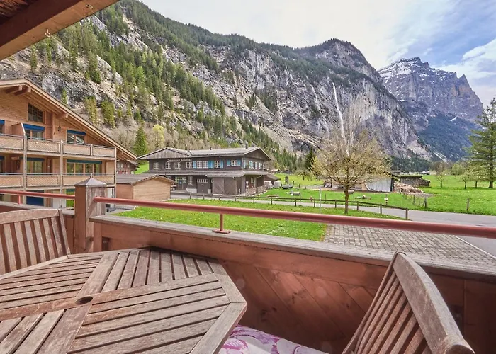 Mountain View, Luxury, Spacious With Views Apartment