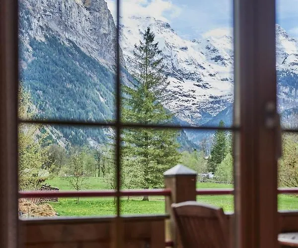 Mountain View, Luxury, Spacious With Views * Lauterbrunnen