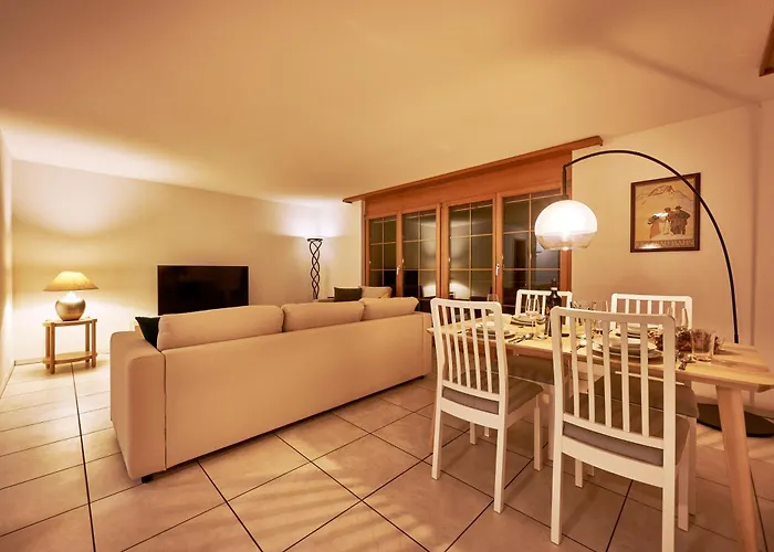 Mountain View, Luxury, Spacious With Views * Lauterbrunnen