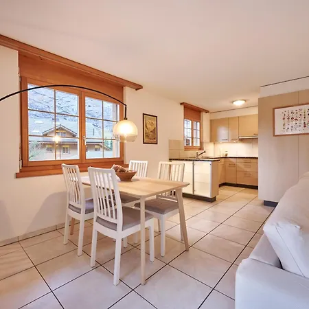 Mountain View, Luxury, Spacious With Views * Lauterbrunnen