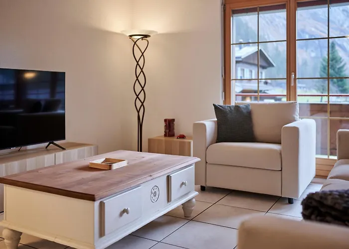 Mountain View, Luxury, Spacious With Views * Lauterbrunnen