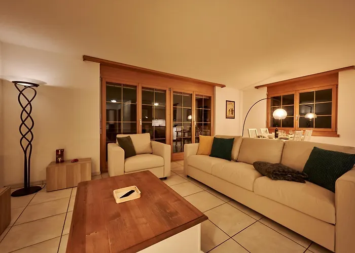 Mountain View, Luxury, Spacious With Views * לוטרברונן